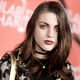 Illustration for article titled Frances Bean Cobain's Ex-Husband Reportedly Gets Kurt's Guitar in Divorce Settlement